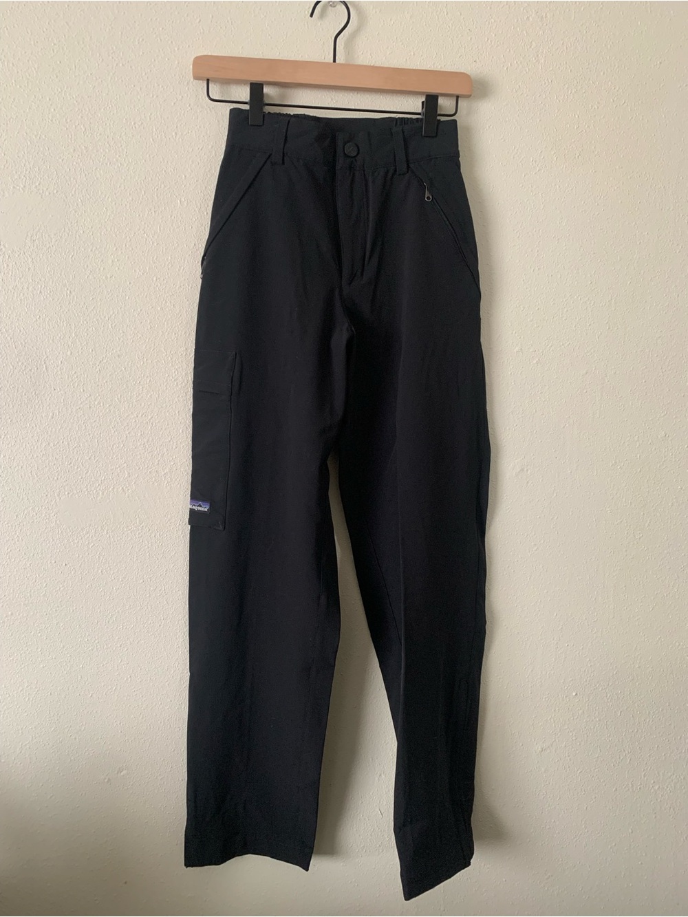 NWT Patagonia Women’s Guide Pants from the Fall 2001 Collection - Size 4